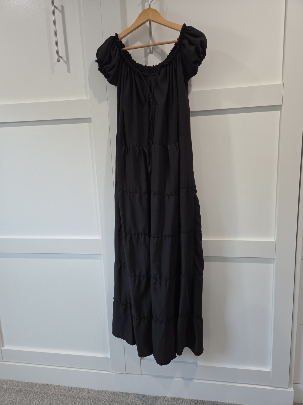Black Off-Shoulder Tiered Boho Dress - Ren Faire - Cosplay